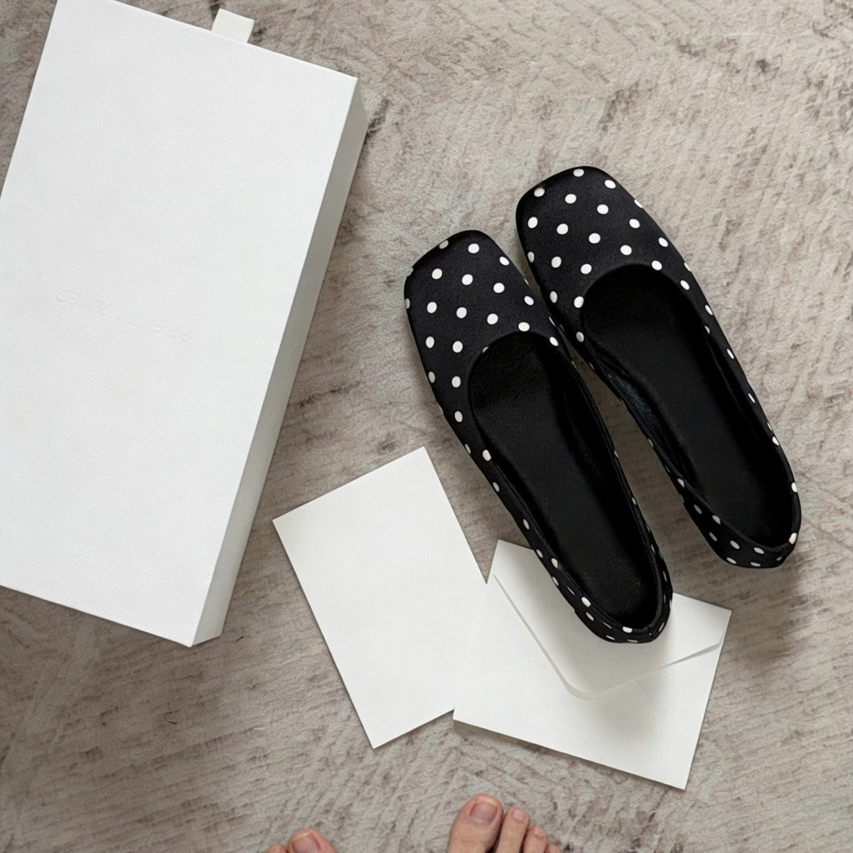 Women's Ballet Flats with Polka Dot Pattern and Comfortable Insole