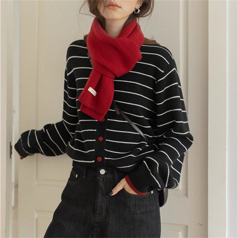 Women's Cozy Knit Cardigan with Youthful Striped Pattern and Practical Button Closure