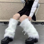 Women's Fashionable Winter Jacket with Luxurious Fur Collar and Kangaroo Pocket