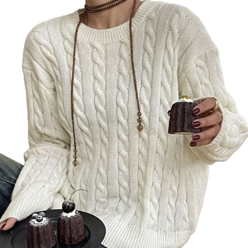 Women's Chunky Knit Sweater with Cable Pattern and Wide Sleeves