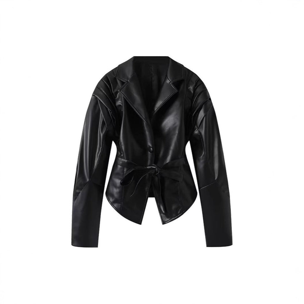 Elegant Blazer with Structured Details and Waist Belt