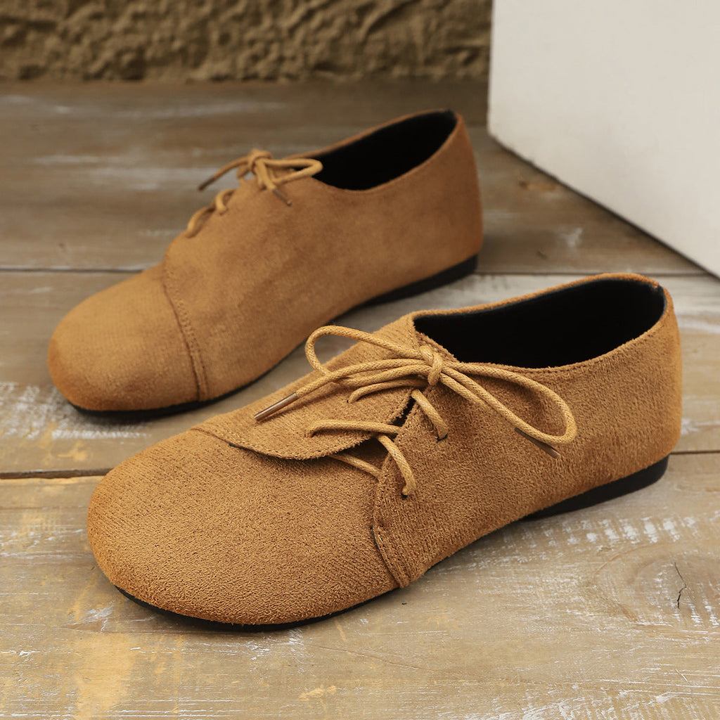 Women's Ballet Flats with Elegant Strap and Shimmering Detail