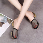 Women's Moccasins with Elegant Mesh Structure