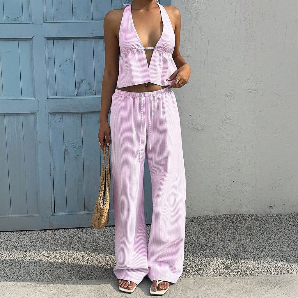 Women's Casual Beach Outfit with Crop Top and Wide Pants