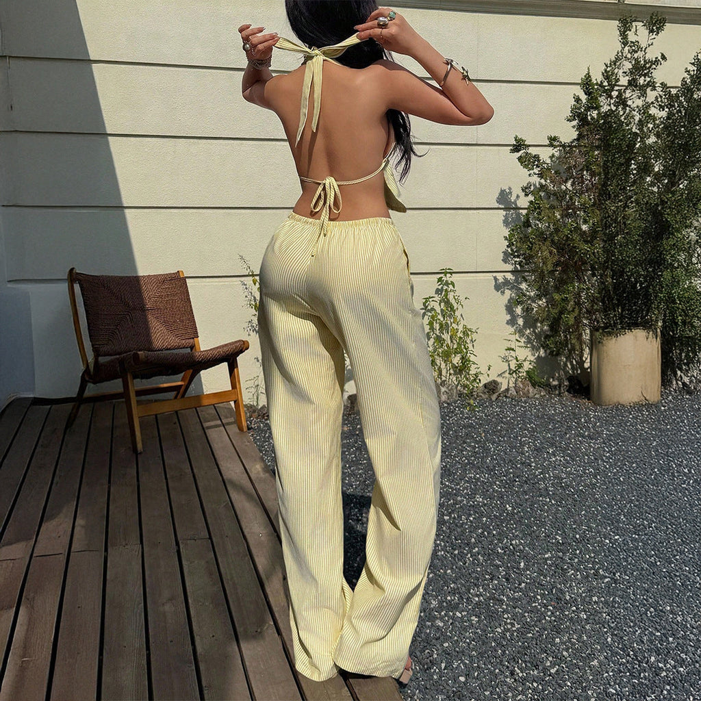 Women's Casual Beach Outfit with Crop Top and Wide Pants