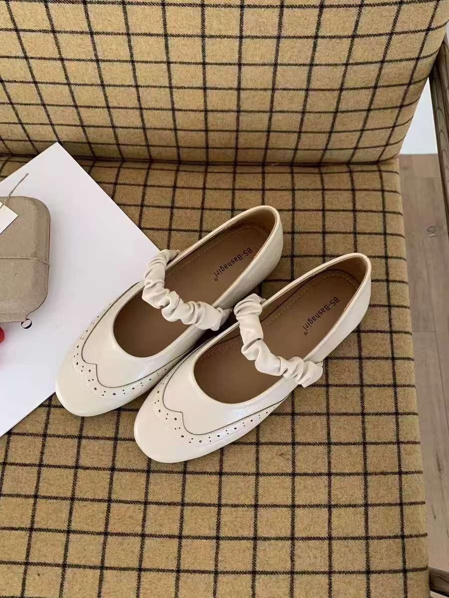Women's Ballet Flats with Elastic Strap