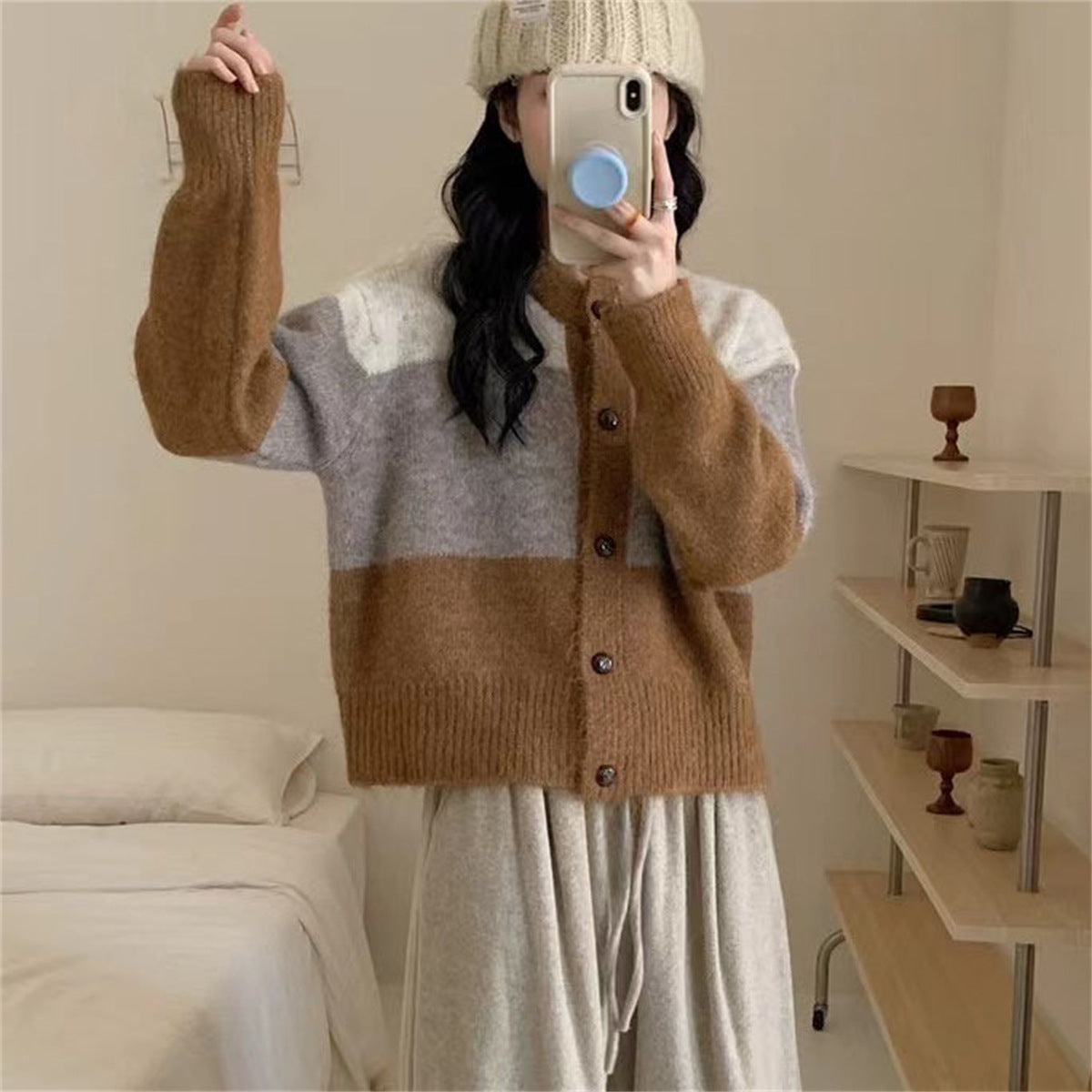 Women's Patterned Cardigan with Button Placket and Dropped Shoulders
