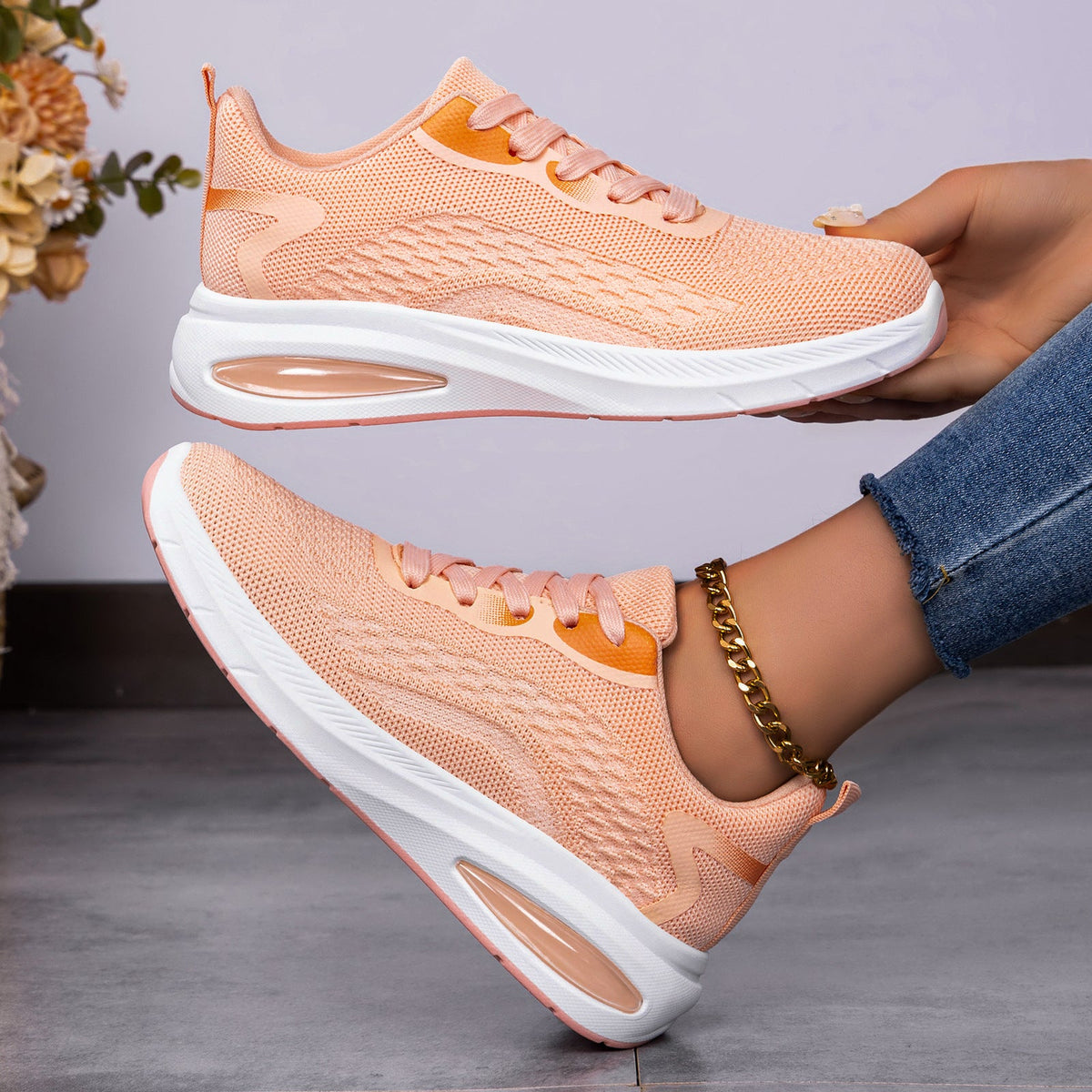 Women's Breathable Running Shoes with Cushioning and Flexibility