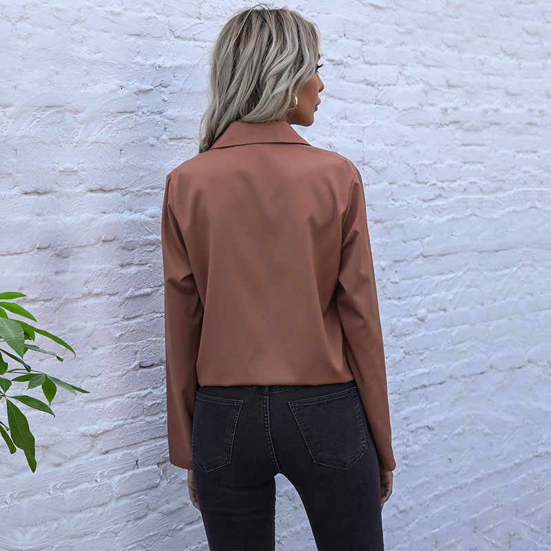 Elegant Blouse with Tie-Front and Chest Pockets