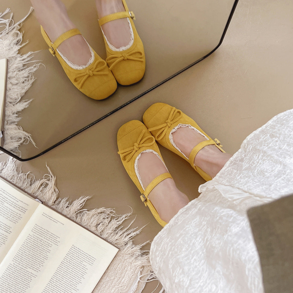 Women's Ballet Flats with Decorative Strap