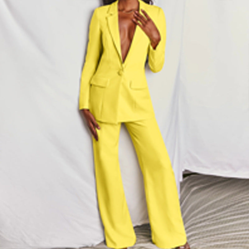 Elegant Tailored Two-Piece Set with Deep V-Lapel Blazer and Wide-Leg Pleated Trousers