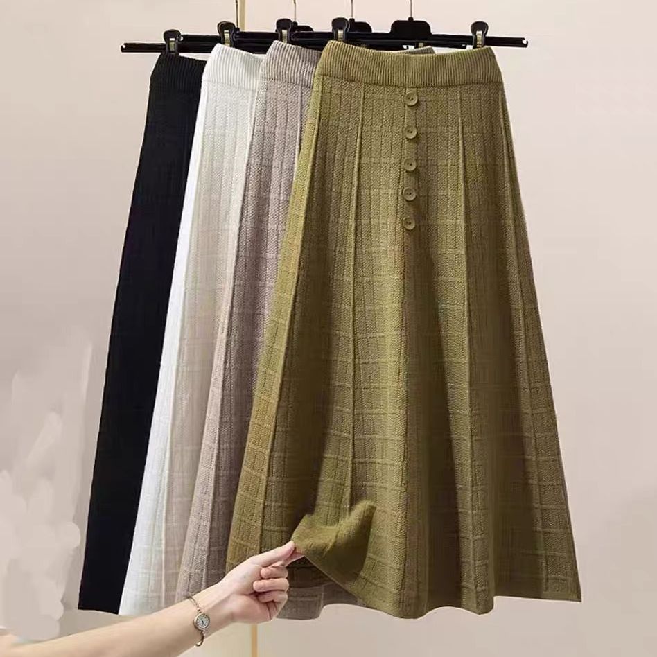 Women's Textured Maxi Skirt with Button Details