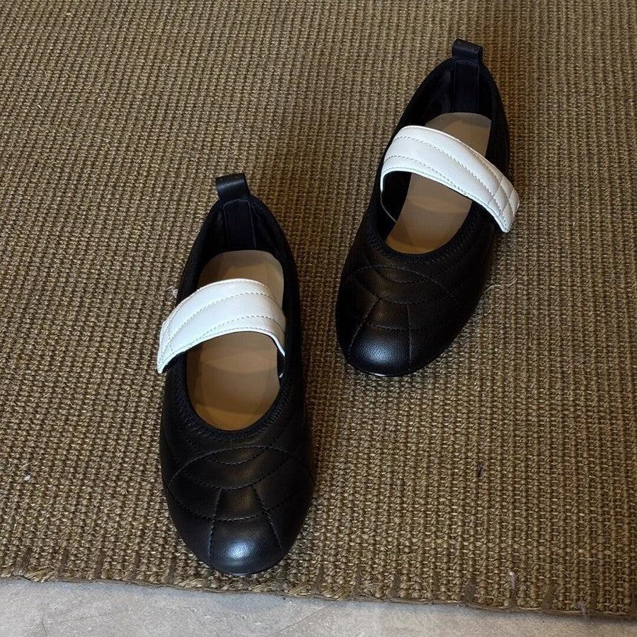 Women's Ballet Flats with Elegant Strap and Fashionable Quilted Design
