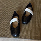 Women's Ballet Flats with Elegant Strap and Fashionable Quilted Design