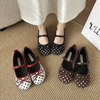Women's Ballet Flats with Decorative Bow and Polka Dot Pattern