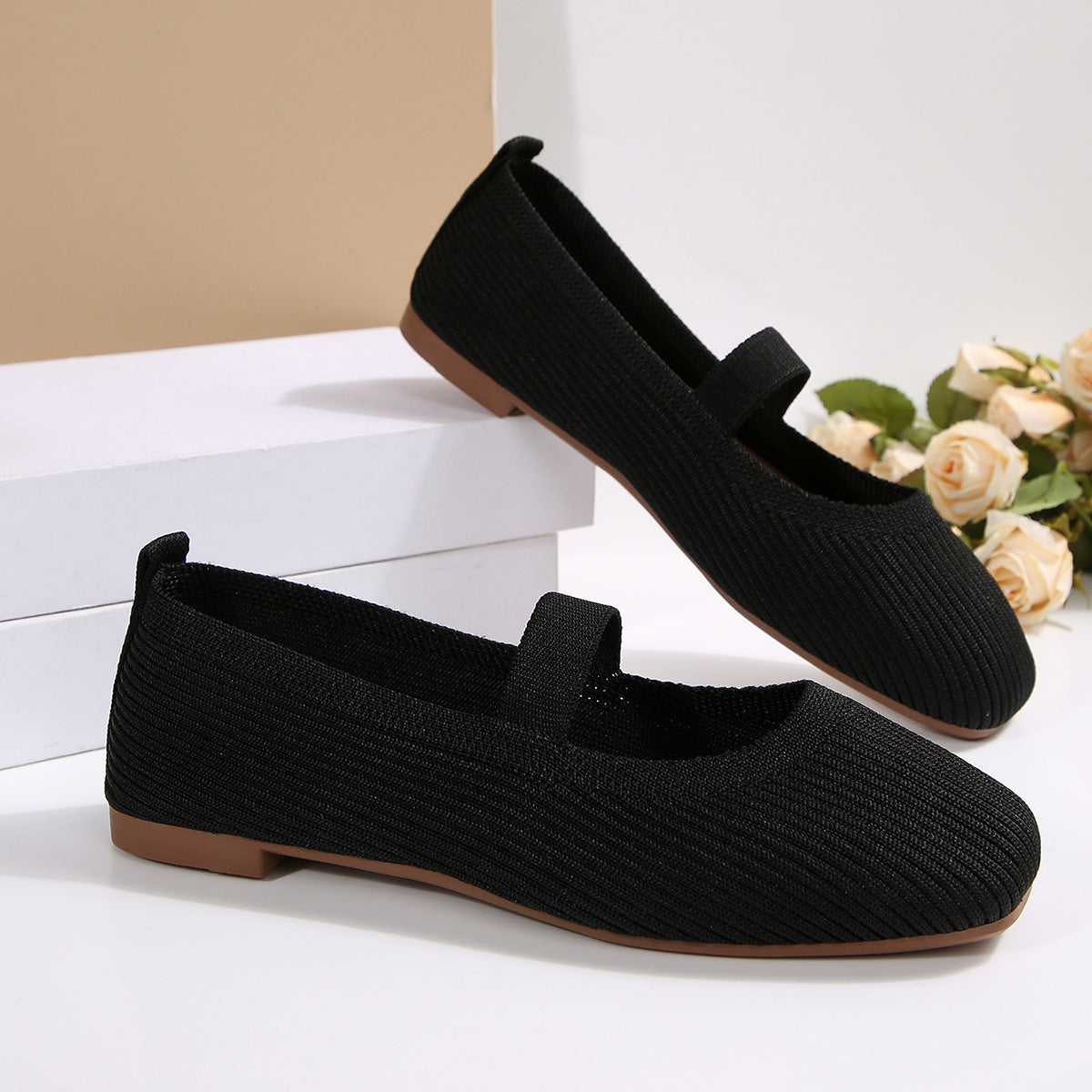 Women's Ballet Flats with Elastic Knit Design