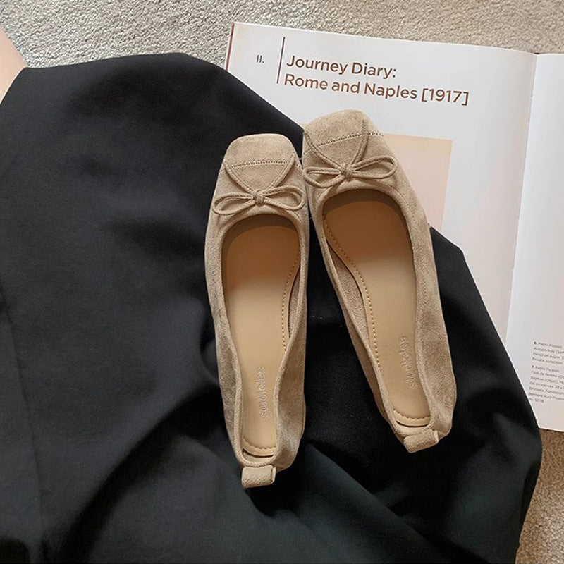 Women's Ballet Flats with Decorative Bow Detail