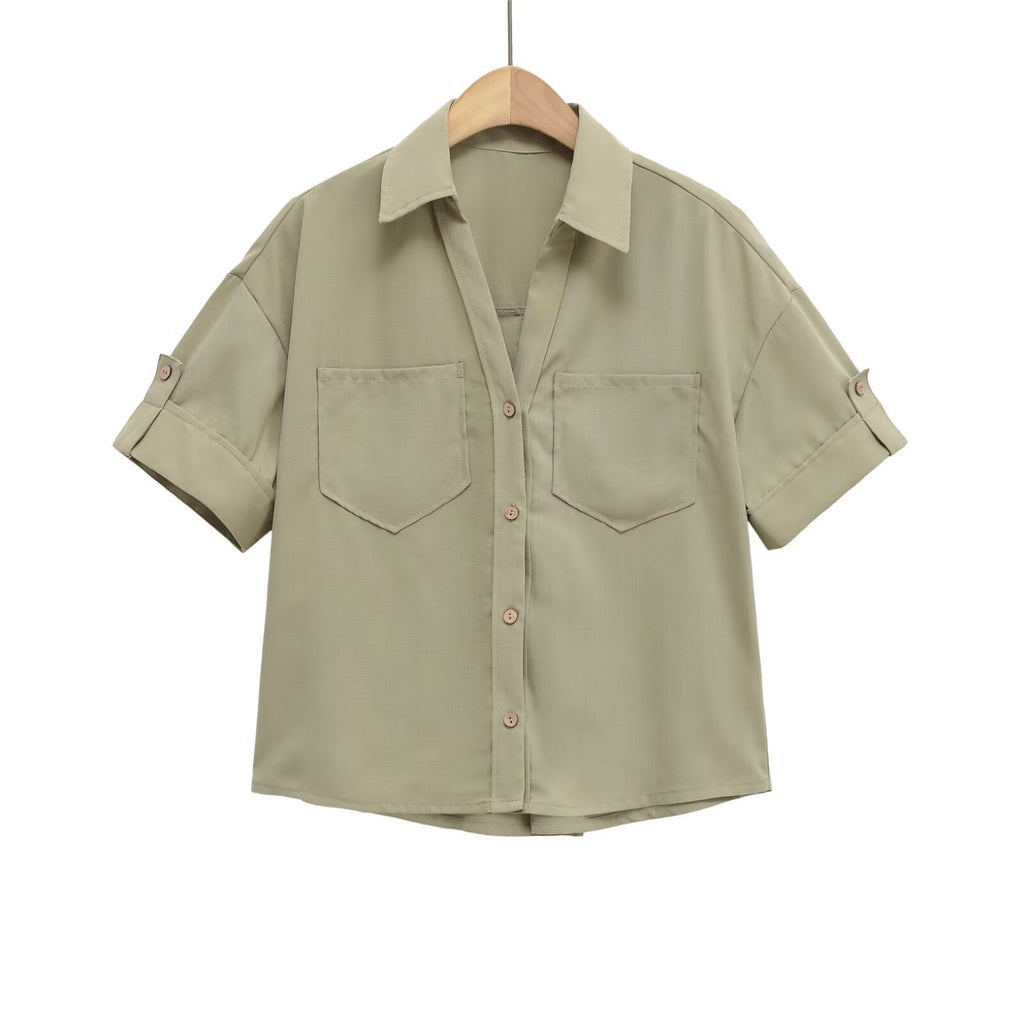 Women's Short Sleeve Shirt with Patch Pockets and Modern Cut