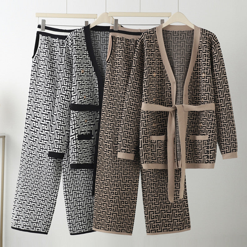 Casual Knit Loungewear Set with Geometric Pattern