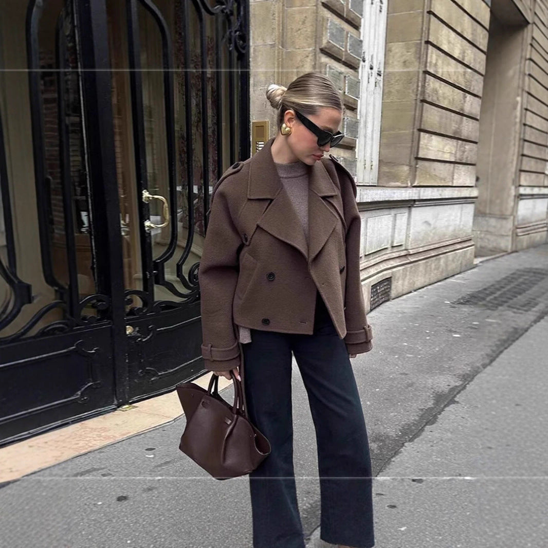 Elegant Wool Jacket with Double-Breasted Button Front