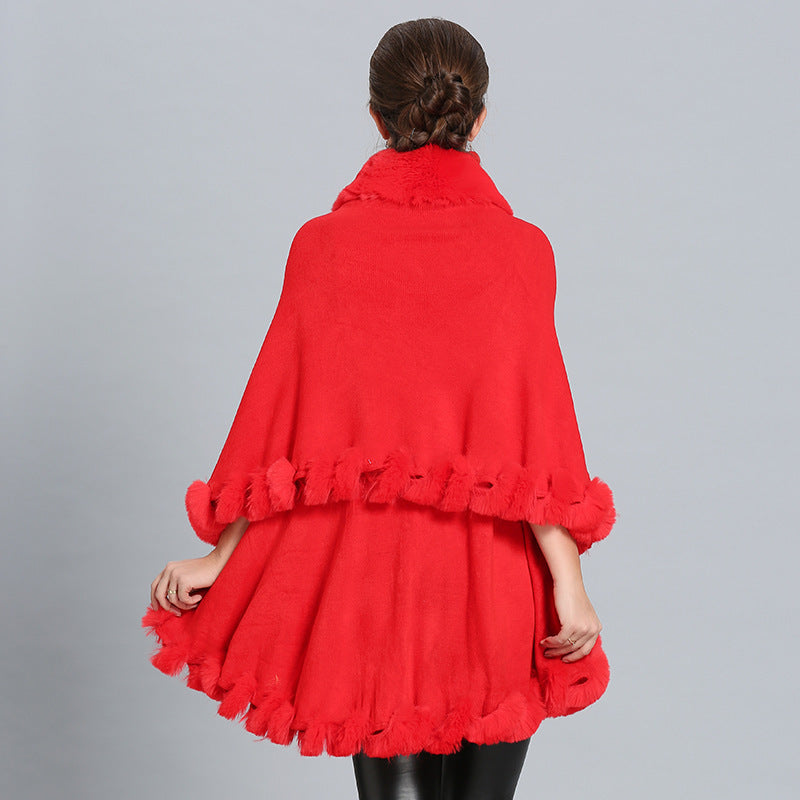 Women's Hooded Poncho with Luxurious Faux Fur Collar and Elegant Trim