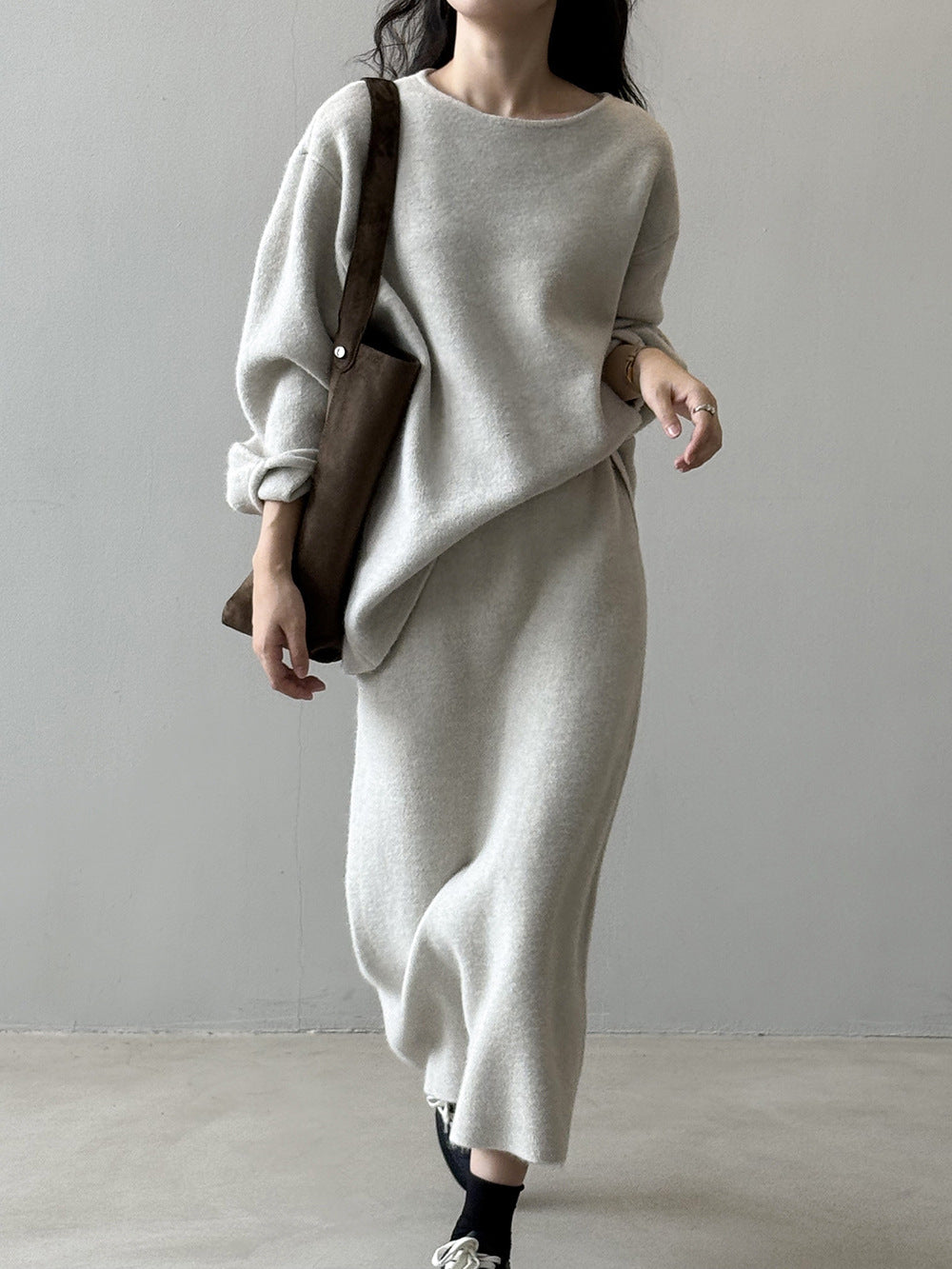 Women's Cozy Knit Set: Oversized Sweater and Midi Skirt