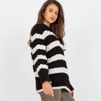 Women's Chunky Knit Sweater with Striped Pattern and Voluminous Sleeves