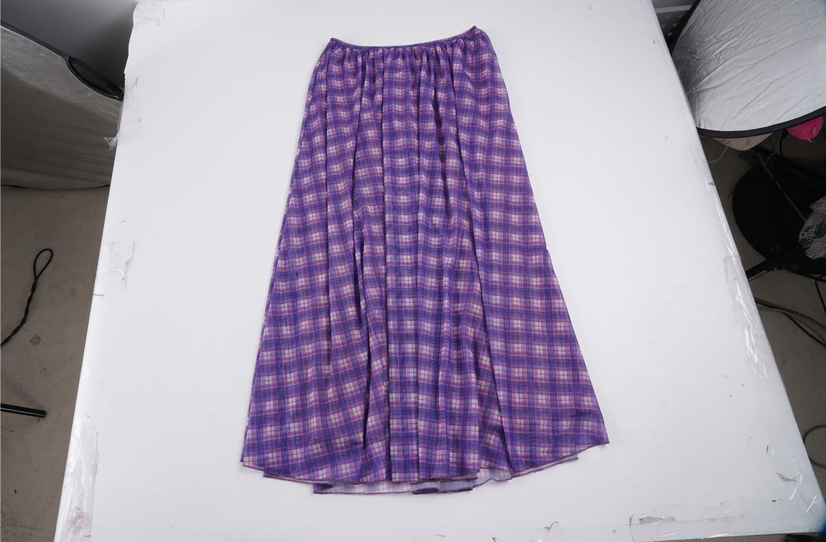 Women's Maxi Skirt with Flowing Cut and Trendy Plaid Pattern