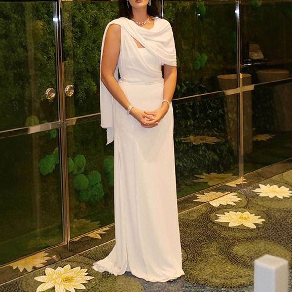 Elegant Evening Dress with Asymmetrical Shawl
