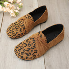 Women's Ballet Flats with Elegant Strap and Shimmering Detail
