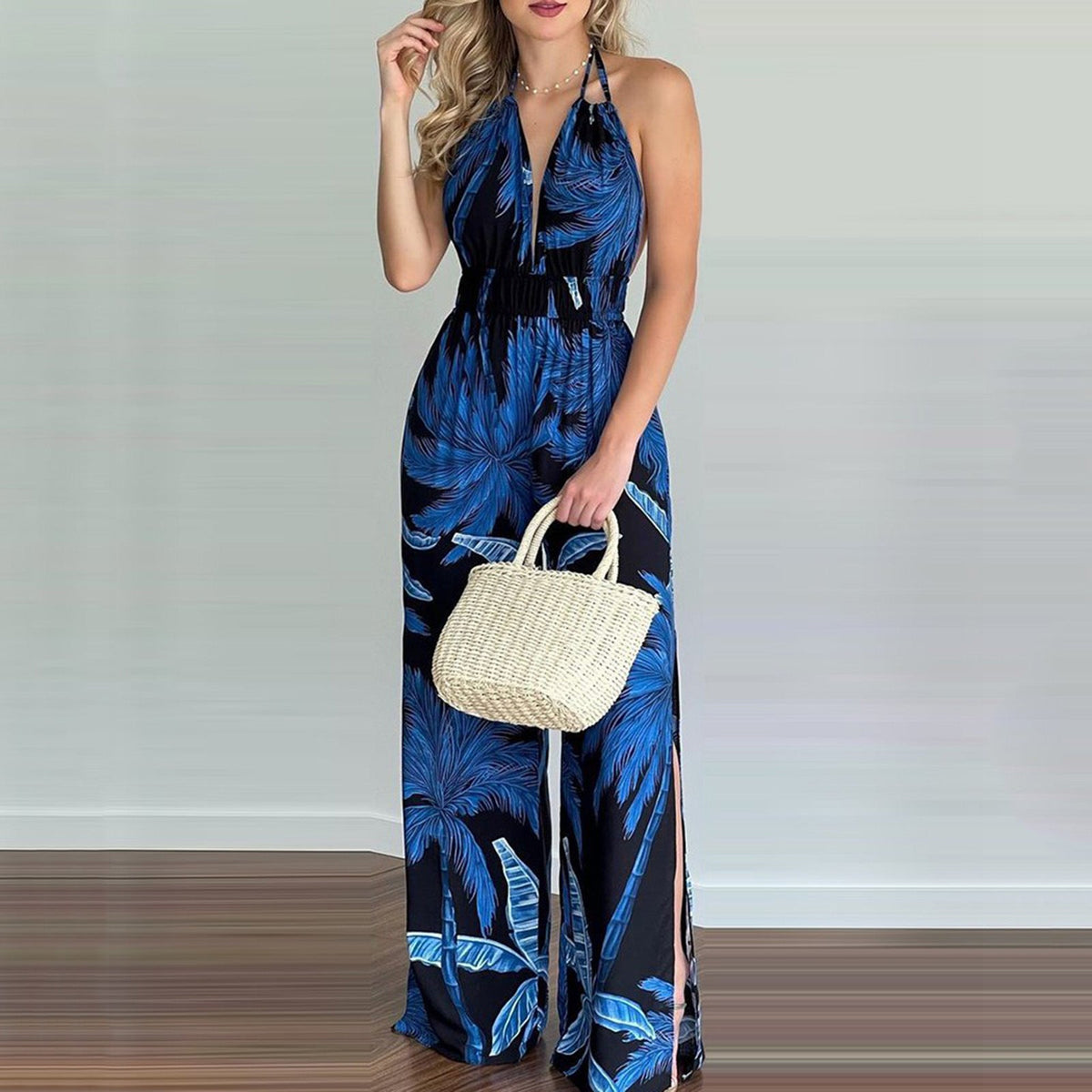 Elegant Jumpsuit with Spaghetti Straps and High Side Slits