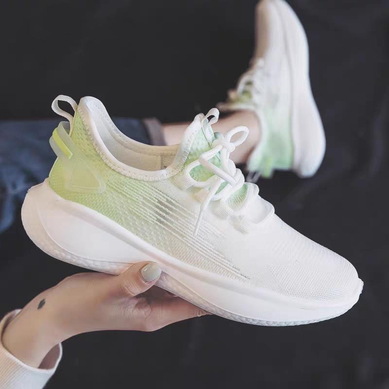 Women's Breathable Fitness Sneakers with Flexible Outsole and Innovative Cushioning
