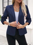 Elegant Blazer with Casual Sleeves and Modern Cut