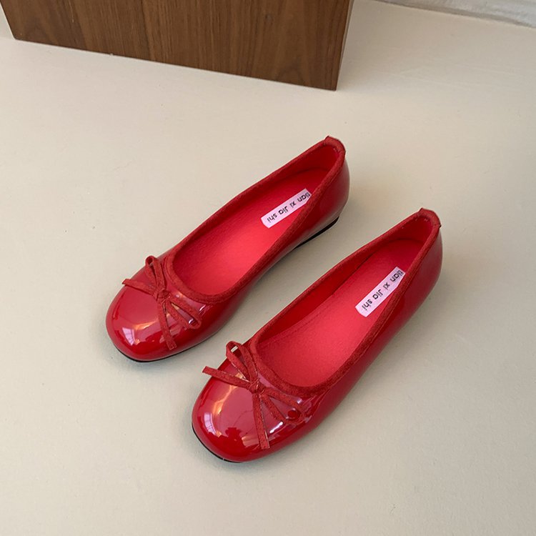 Women's Ballet Flats with Decorative Bow Appliqué and Comfortable Footbed
