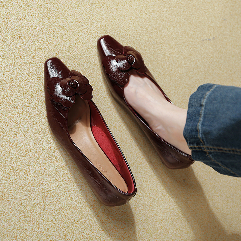 Women's Ballet Flats with Elegant Floral Appliqué