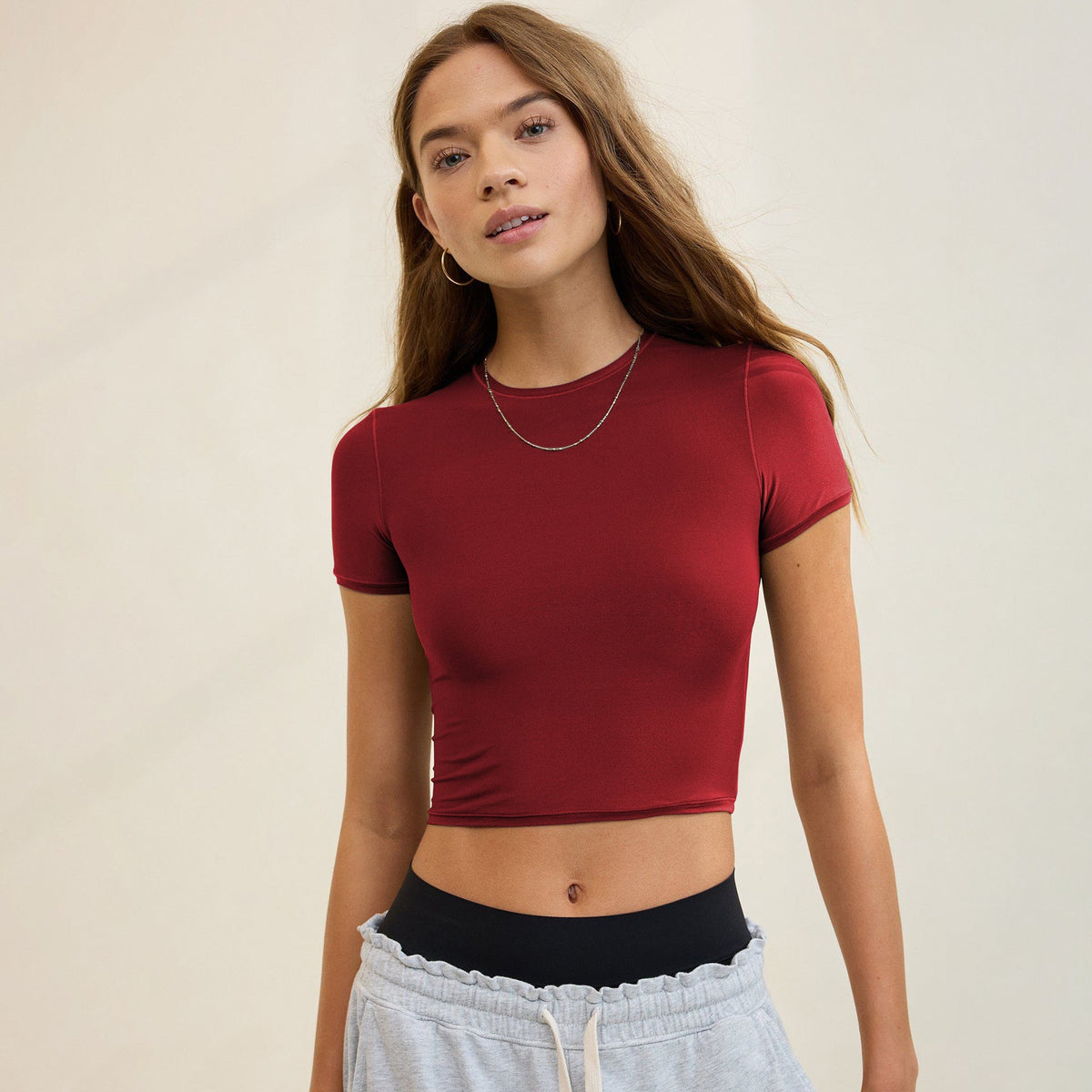 Women's Crop T-Shirt with Figure-Hugging Cut
