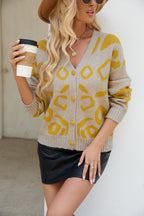 Women's Patterned Cardigan with Modern Design and Button Closure