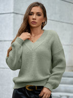 Women's Cozy V-Neck Knit Sweater with Relaxed Fit and Textured Pattern