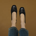 Women's Ballet Flats with Elegant Bow Accent in High-Quality Leather
