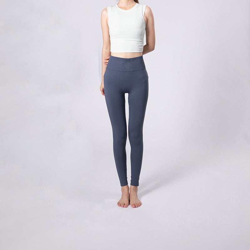 Women's High-Quality Functional Set with Sporty Cropped Top and High-Waist Leggings