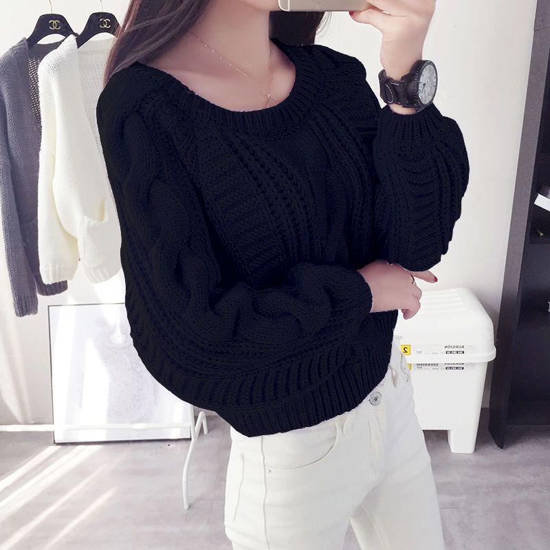 Women's Chunky Knit Sweater with Voluminous Sleeves and Cable Knit