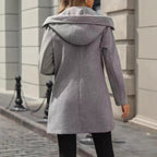 Women's Elegant and Comfortable Coat with Pockets