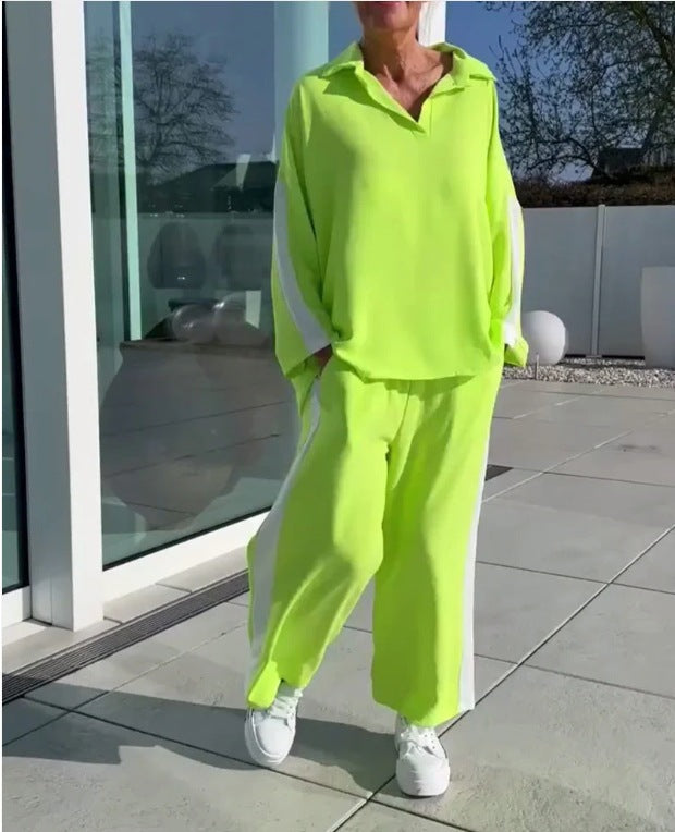 Women's Fashionable Leisure Suit with Sporty Cut
