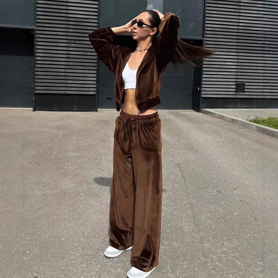Women's Comfortable Sport Suit with Loose Fit and Hooded Jacket