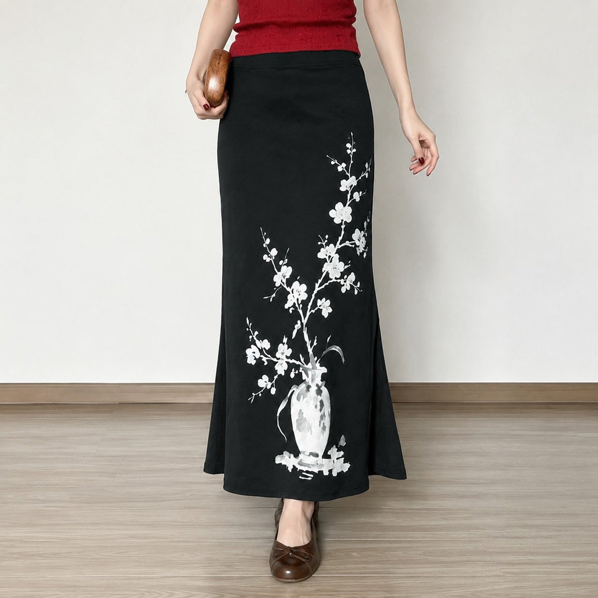 Women's Flared Maxi Skirt with Floral Vase Print