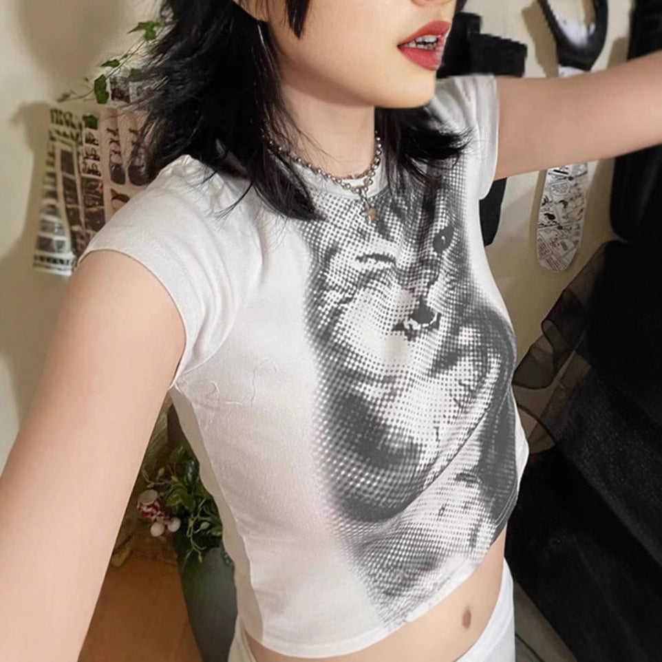 Women's Crop T-Shirt with Creative Cat Motif