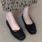 Women's Ballet Flats with Unique Toe Design and Adjustable Strap