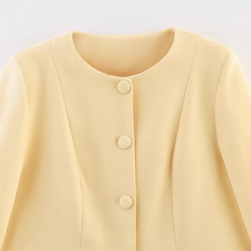 Elegant Blazer Jacket with Decorative Buttons