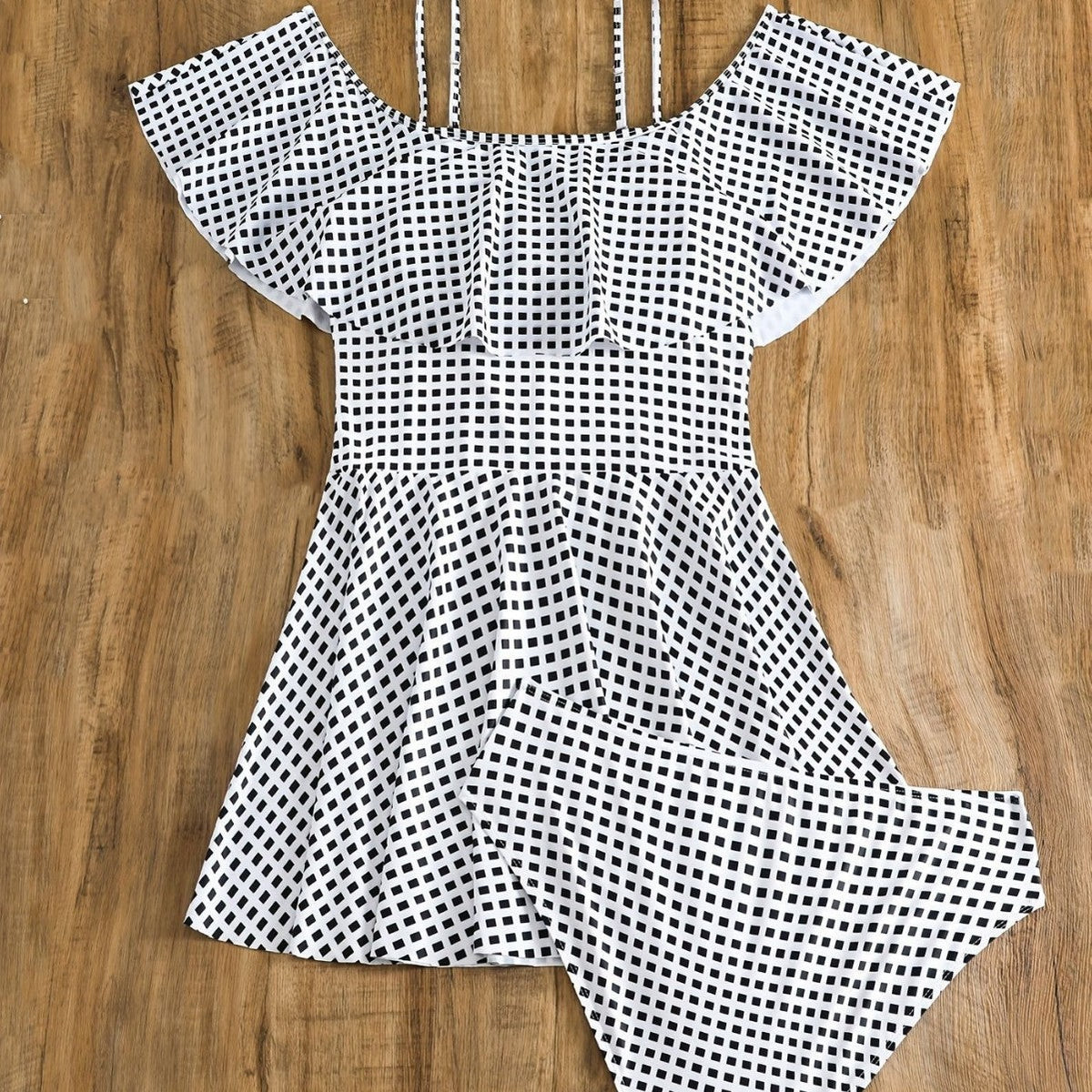 Women's Swimsuit Set with Ruffles and Plaid Pattern