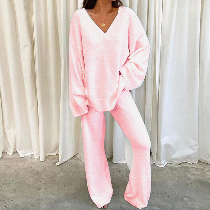Women Comfortable Fleece Loungewear Set with V-Neck